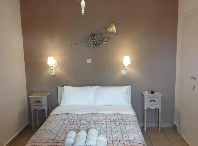 Nymphes Nyaraló Szelianítika